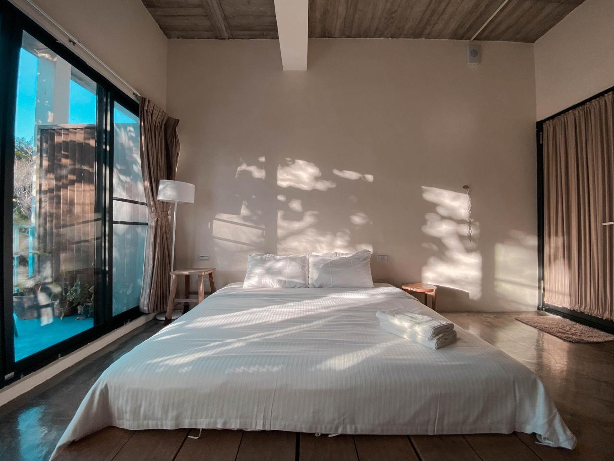 Lugo Hotel Manzhou Rum bild