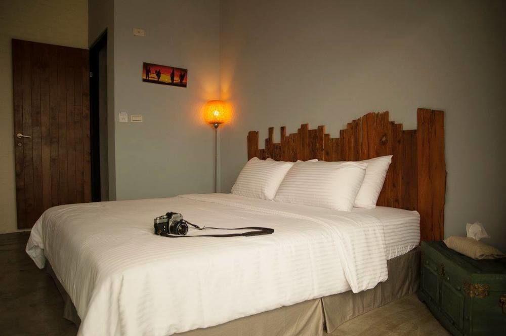 Lugo Hotel Manzhou Exteriör bild