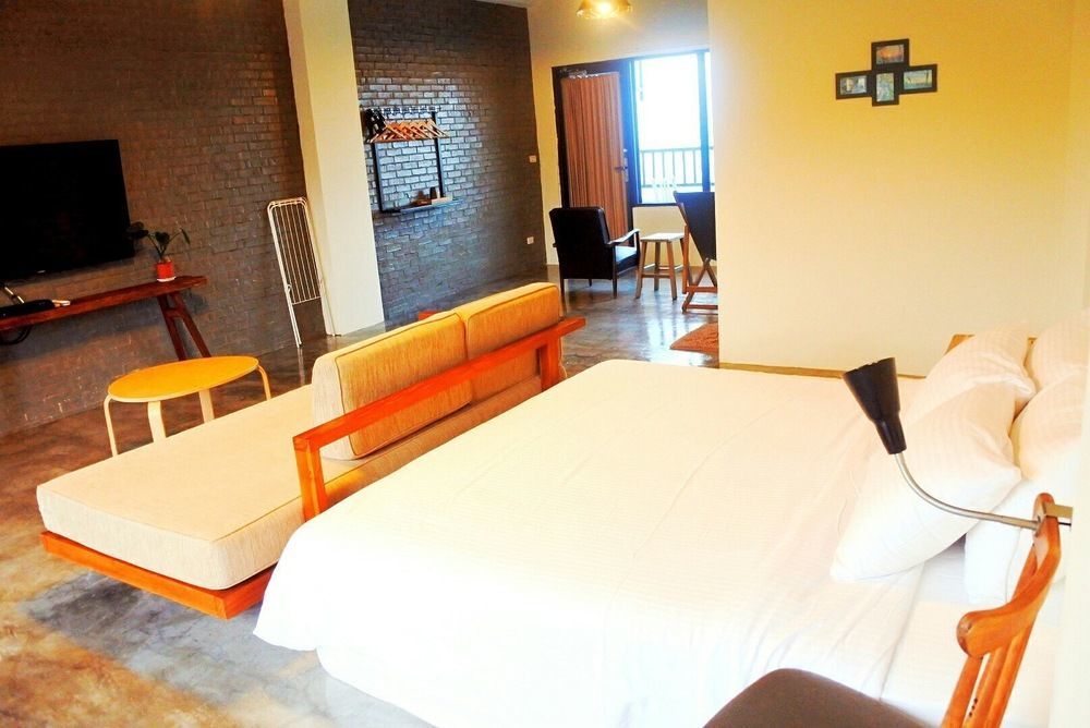 Lugo Hotel Manzhou Exteriör bild